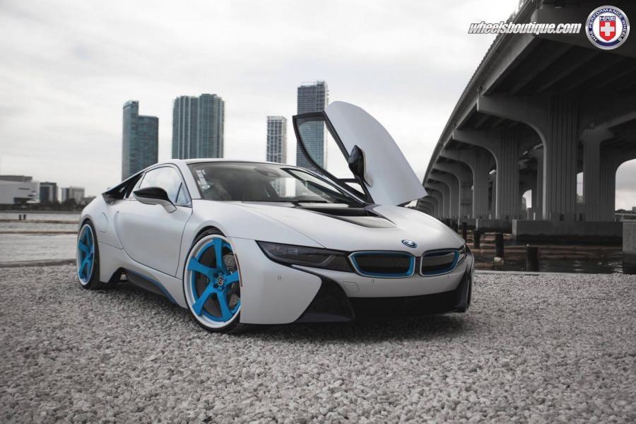  BMW i8 by Wheels Boutique 2015 года  (фото 10 из 18)